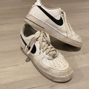 Nike men’s Air Force ones size 9